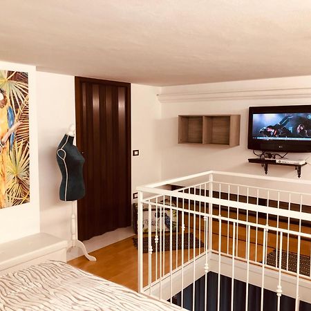 La Dimora del Viaggiatore Luxury Apartments Mazara del Vallo Esterno foto